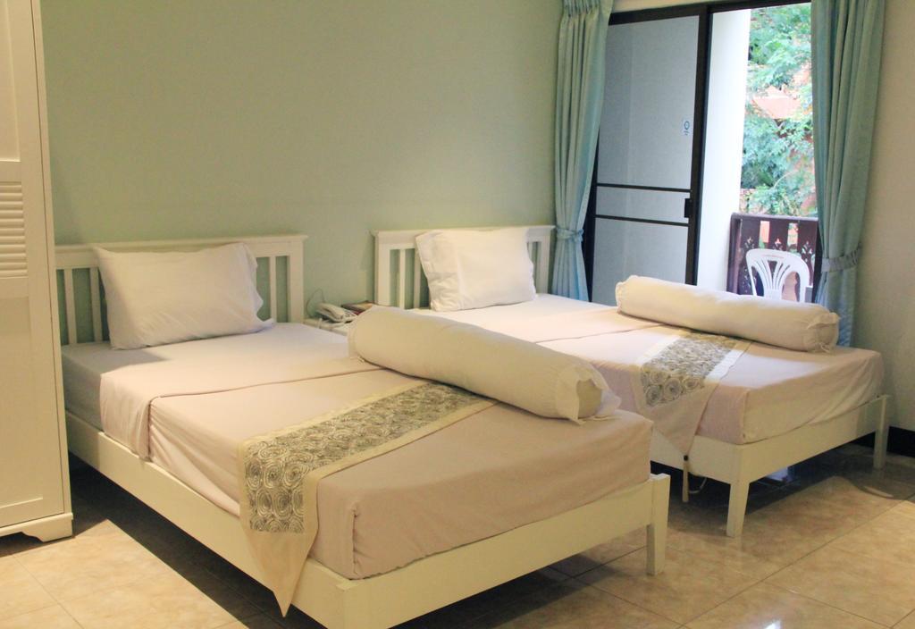 Nim See Seng Hotel Chiang Mai Room photo