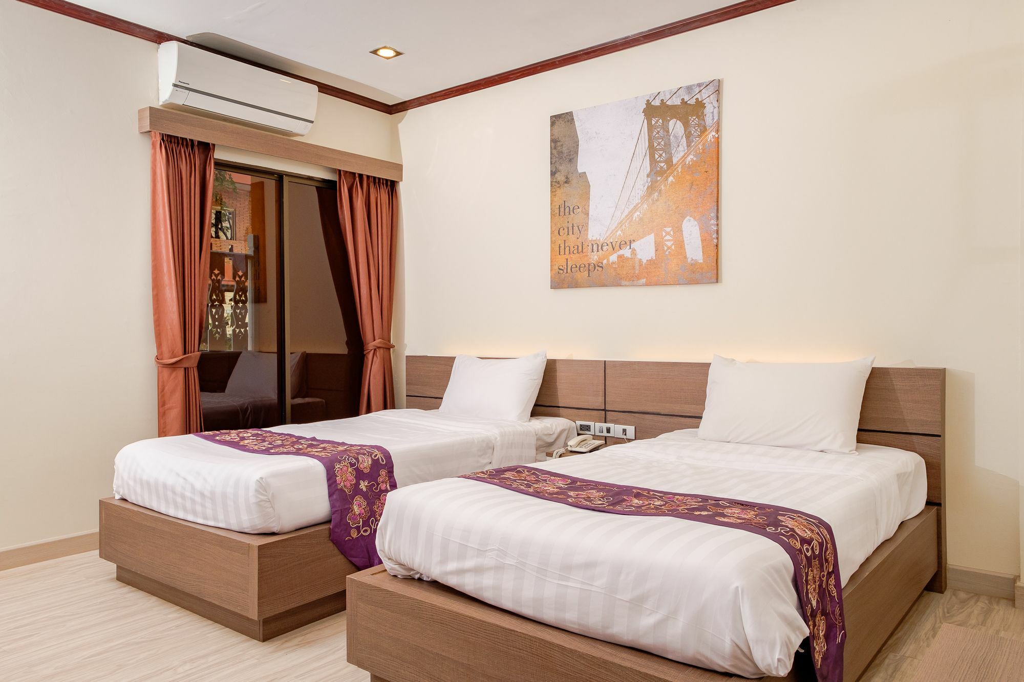 Nim See Seng Hotel Chiang Mai Exterior photo